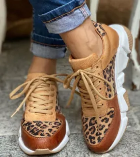 Leopard Women Casual Sneakers Comfort Platform Lace Up Scarpe da passeggio femminili Fashion Punta tonda Matching Color Ladies S