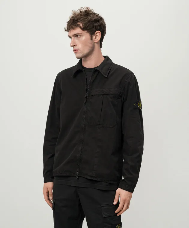 Stone Island Giacca a vento nera con patch logo removibile 8115103WN